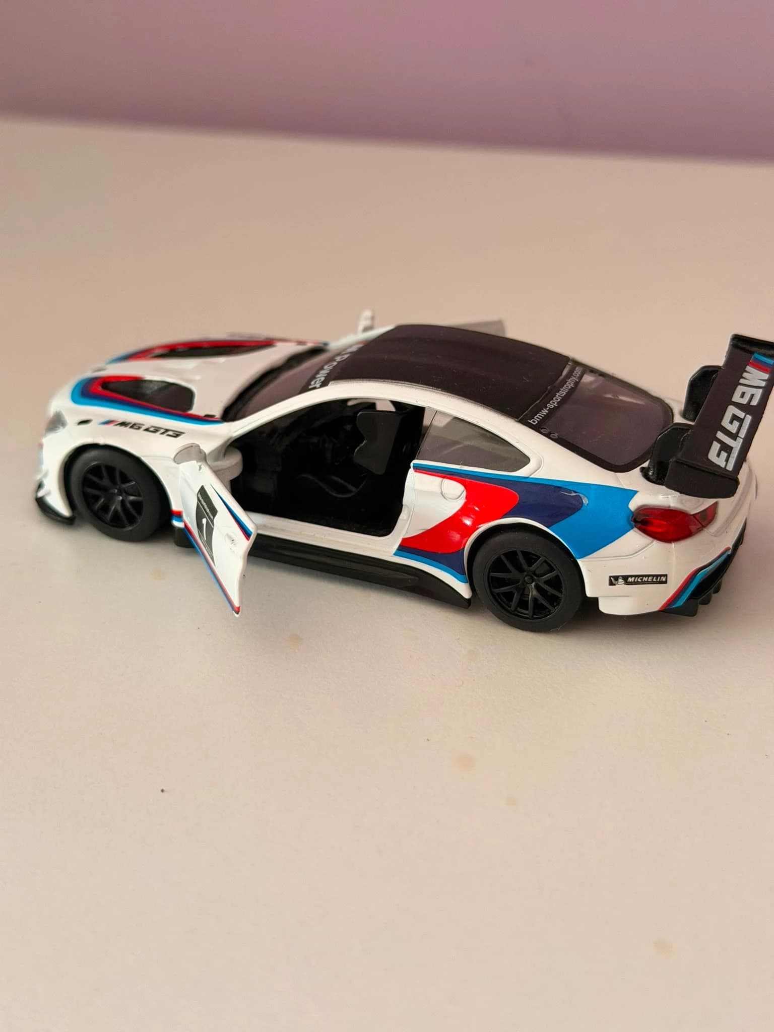 1/44 BMW M6 GT3 çek-bırak — fotoğraf 4