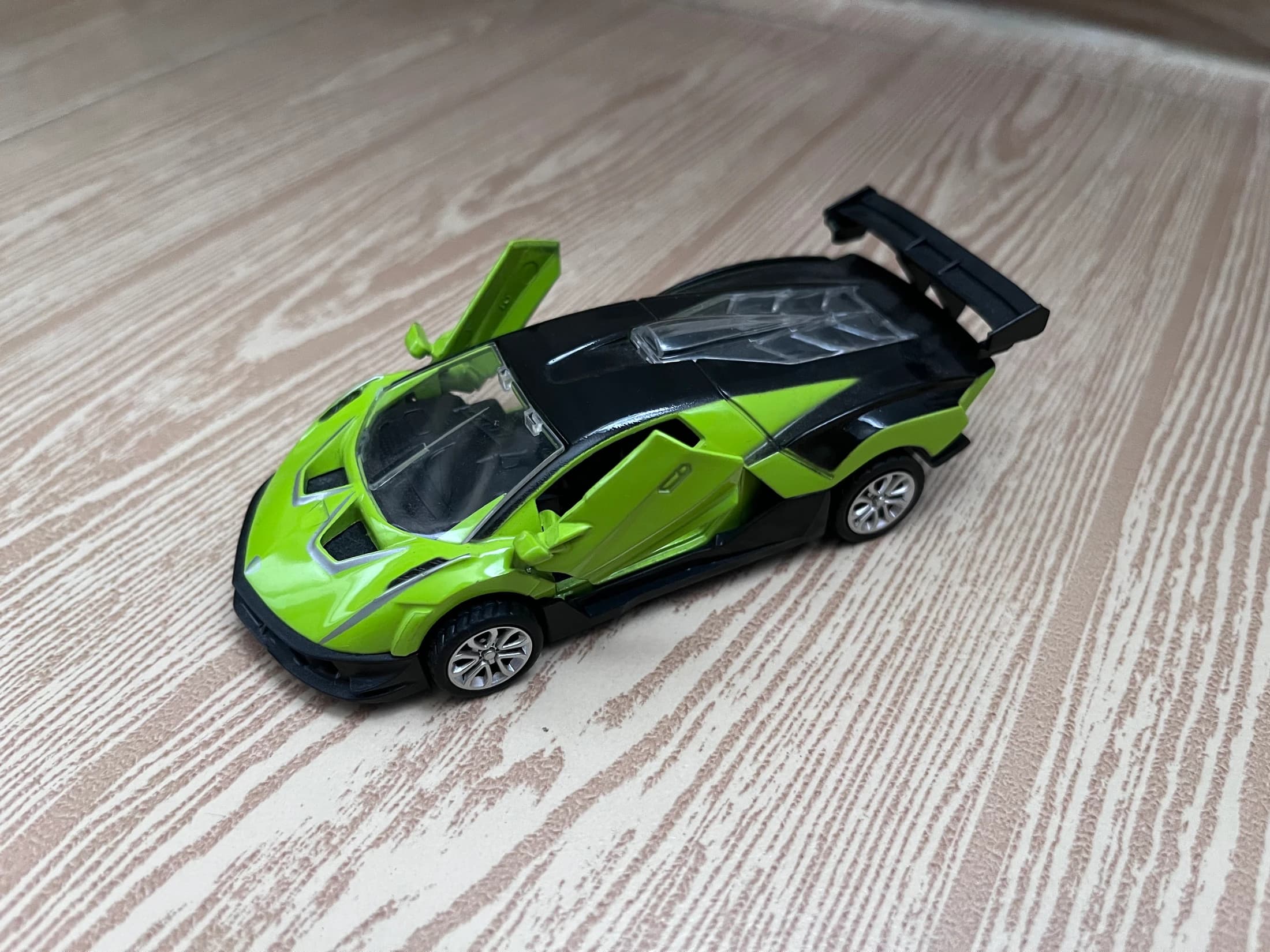 Lamborghini essenza scv12