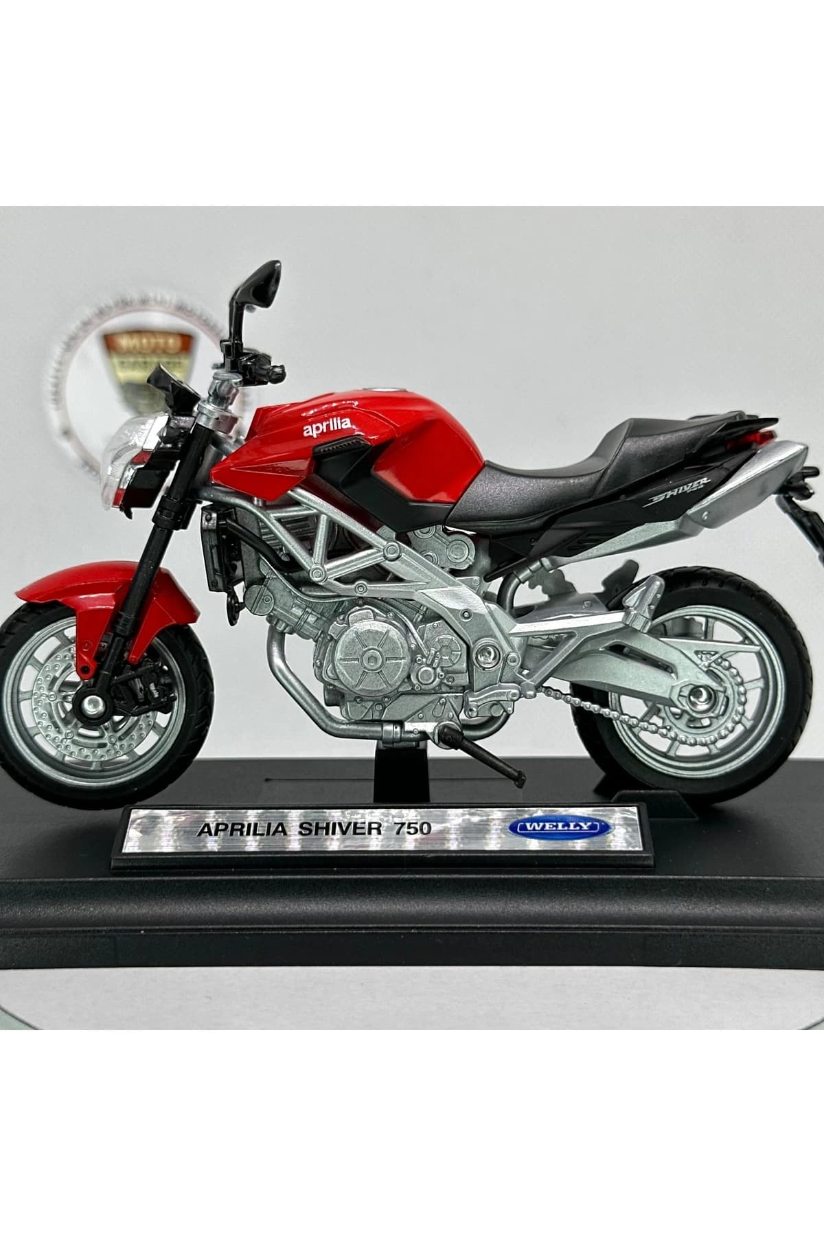 Aprilia Shiver 750 1:18 Diecast Maket Motor – Metal Model Motosiklet — fotoğraf 5