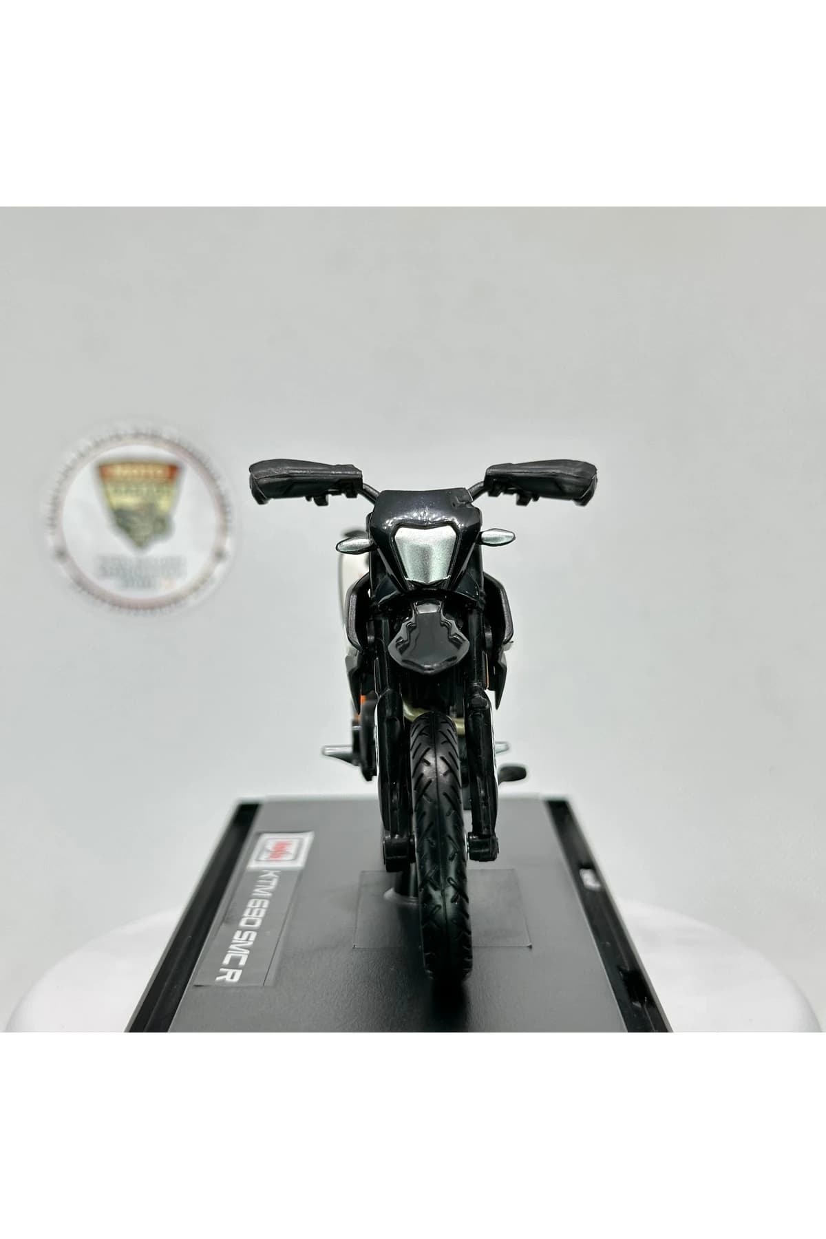 KTM 690 SMC R 1:18 Diecast Maket Motor – Metal Model Motosiklet — fotoğraf 7