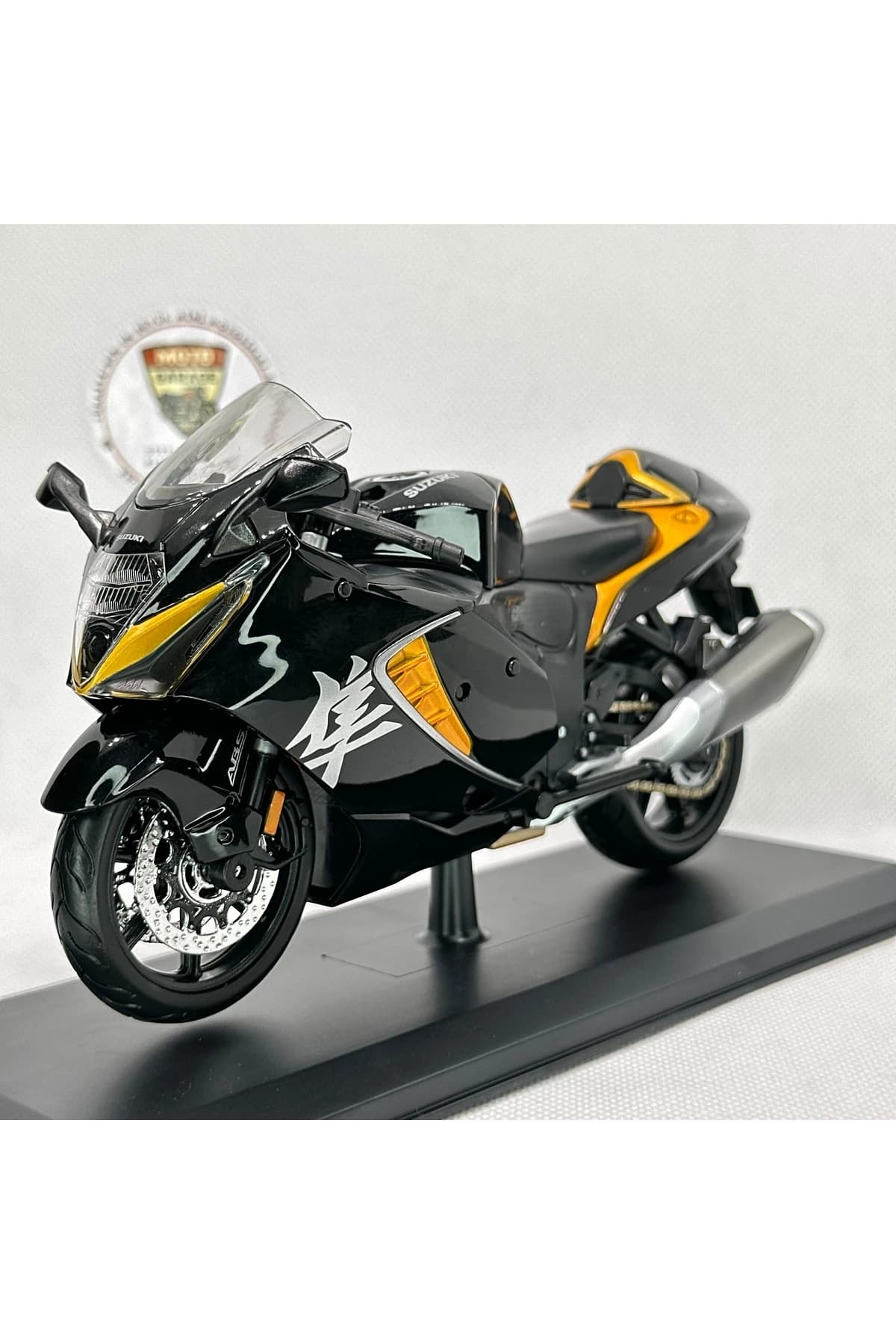 Suzuki Hayabusa 2022 1:12 Stantsız Diecast Maket Motor — fotoğraf 6
