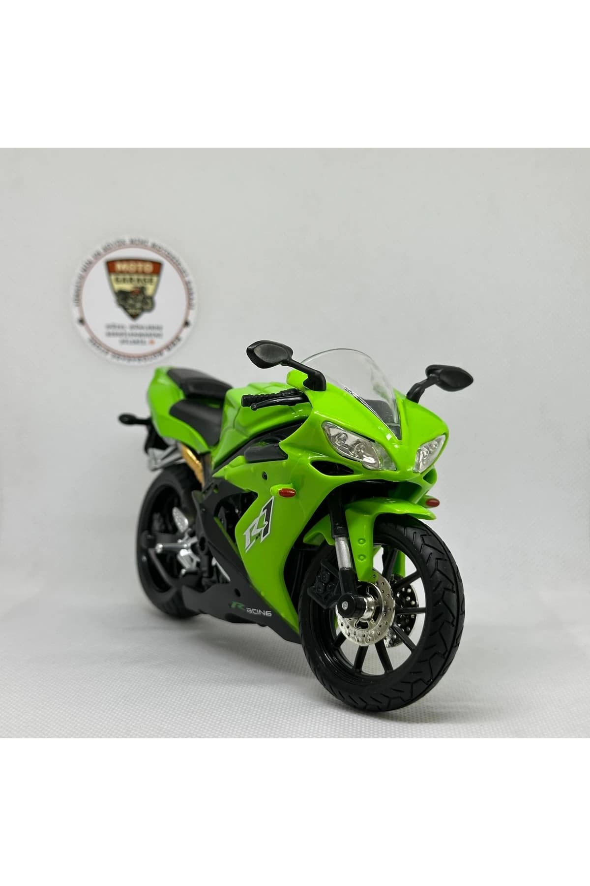 Yamaha YZF-R1 1:12 Diecast Motosiklet Model – Metal Maket & Koleksiyon Oyuncak (Yeşil)