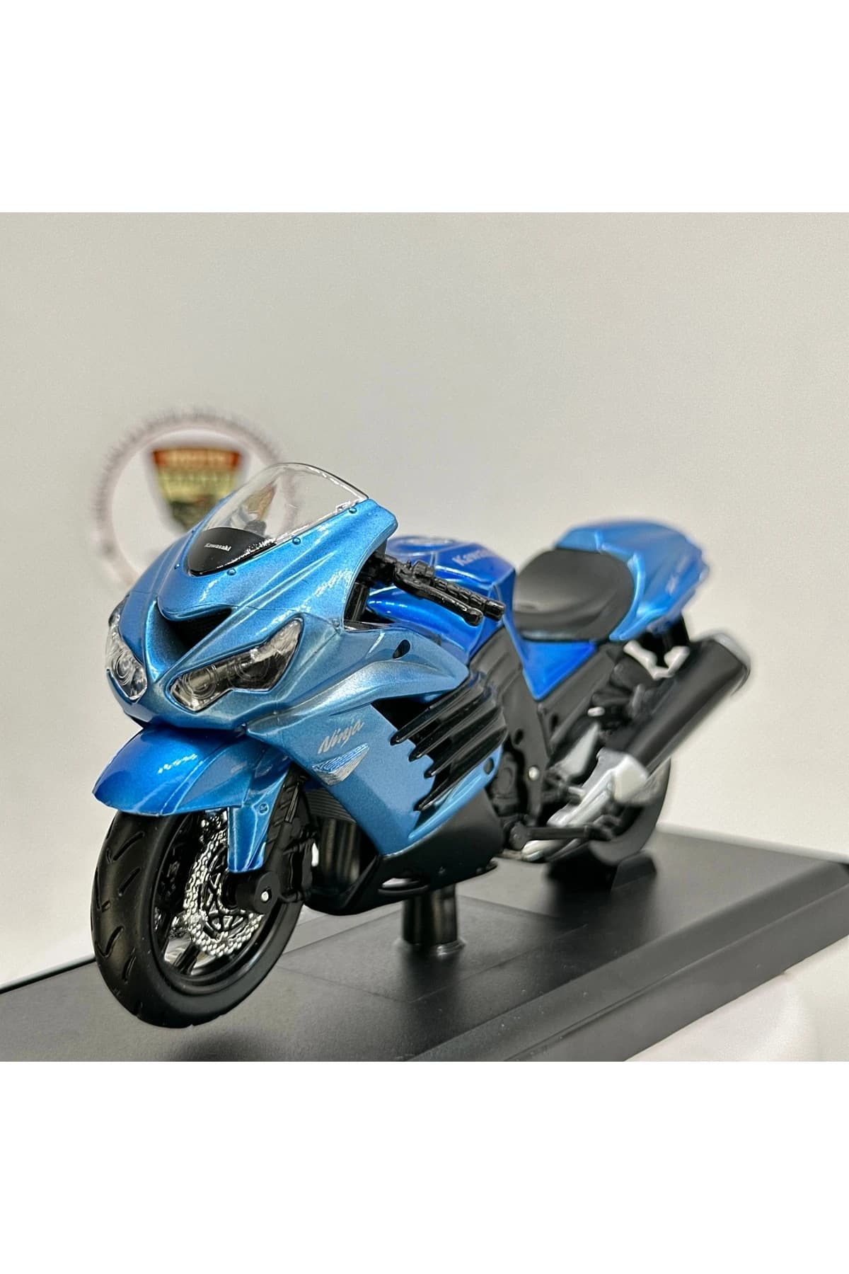 Kawasaki Ninja ZX-14R 1:18 Diecast Metal Model Motosiklet – Maisto Mavi — fotoğraf 7